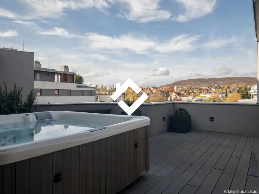 eladó téglalakás, Balatonfüred