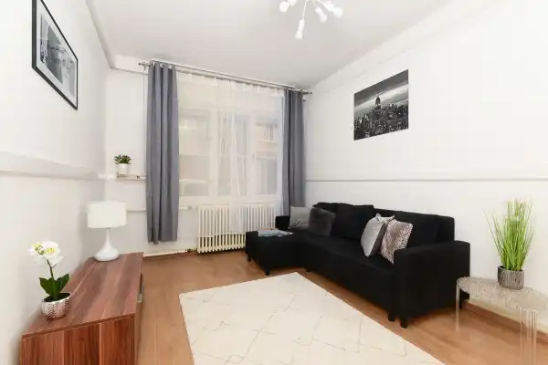 Eladó téglalakás, Budapest, I. kerület 1+1 szoba 36 m² 61.9 M Ft