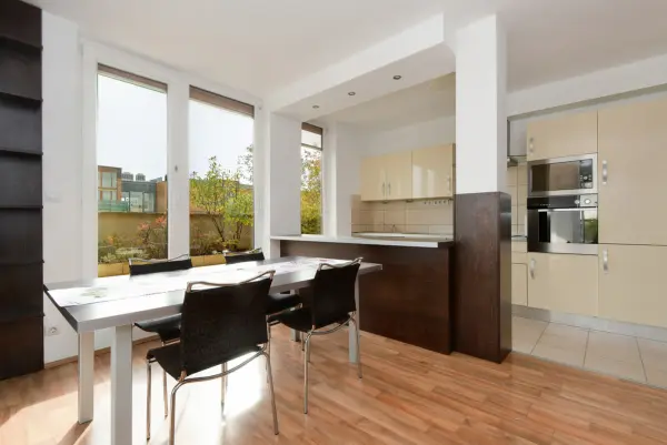 Eladó téglalakás, Budapest, VIII. kerület 3 szoba 76 m² 178 M Ft