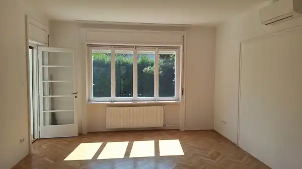 Kiadó iroda, Budapest, II. kerület 2+1 szoba 79 m² 400 E Ft/hó
