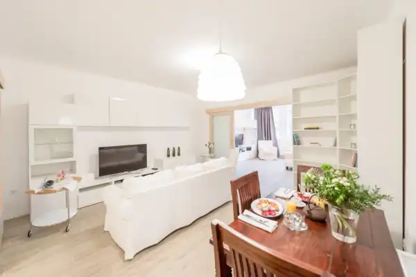 Kiadó téglalakás, Budapest, I. kerület 2 szoba 52 m² 570 E Ft/hó