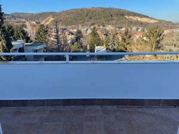 Kiadó téglalakás, Budapest, II. kerület 5 szoba 140 m² 585 E Ft/hó Kiadó téglalakás, Budapest, II. kerület 5 szoba 140 m² 585 E Ft/hó