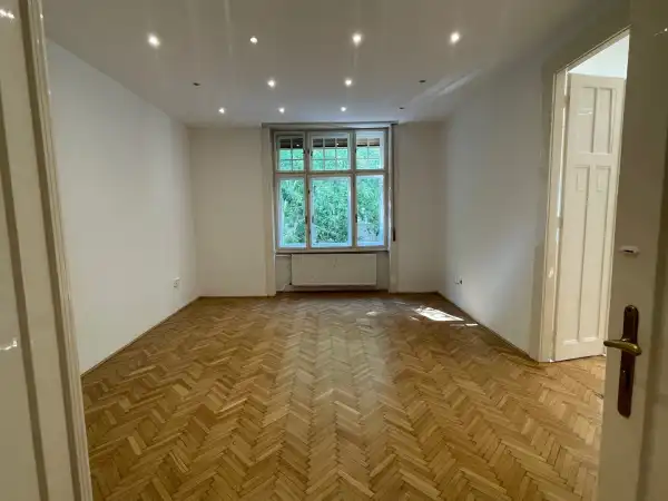 Kiadó téglalakás, Budapest, V. kerület 3 szoba 80 m² 350 E Ft/hó