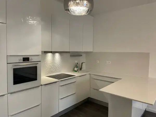 Kiadó újszerű téglalakás, Budapest, II. kerület 4 szoba 110 m² 1.01 M Ft/hó