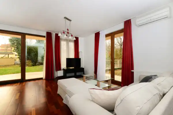 Kiadó újszerű téglalakás, Budapest, II. kerület 3 szoba 87 m² 404 E Ft/hó