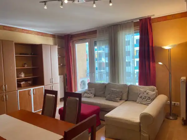 Kiadó újszerű téglalakás, Budapest, IX. kerület 3+1 szoba 80 m² 370 E Ft/hó